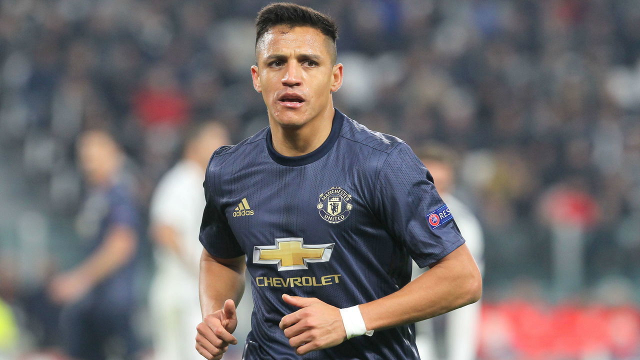Alexis Sanchez (Manchester Utd. FC) during the UEFA Champions League match between Juventus FC and Manchester United FC, at Allianz Stadium on November 07, 2018 in Turin, Italy. Juventus FC lost 1-2 against Manchester United.
