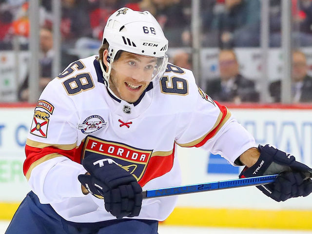 NEWARK, NJ - OCTOBER 27: Florida Panthers left wing Mike Hoffman (68) skates during the National Hockey League Game between the New Jersey Devils and the Florida Panthers on October 27, 2018 at the Prudential Center in Newark, NJ.