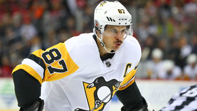 NEWARK, NJ - NOVEMBER 13: Pittsburgh Penguins center Sidney Crosby (87) skates during the second period of the National Hockey League Game between the New Jersey Devils and the Pittsburgh Penguins on November 13, 2018 at the Prudential Center in Newark, NJ