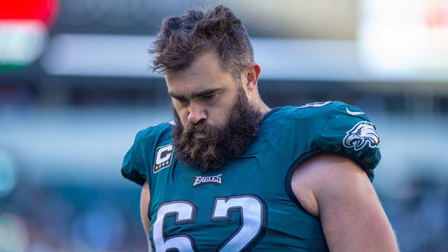 PHILADELPHIA, PA - OCTOBER 21: Philadelphia Eagles center Jason Kelce (62) during the National Football League game between the Carolina Panthers and the Philadelphia Eagles on October 21, 2018 at Lincoln Financial Field in Philadelphia, PA.