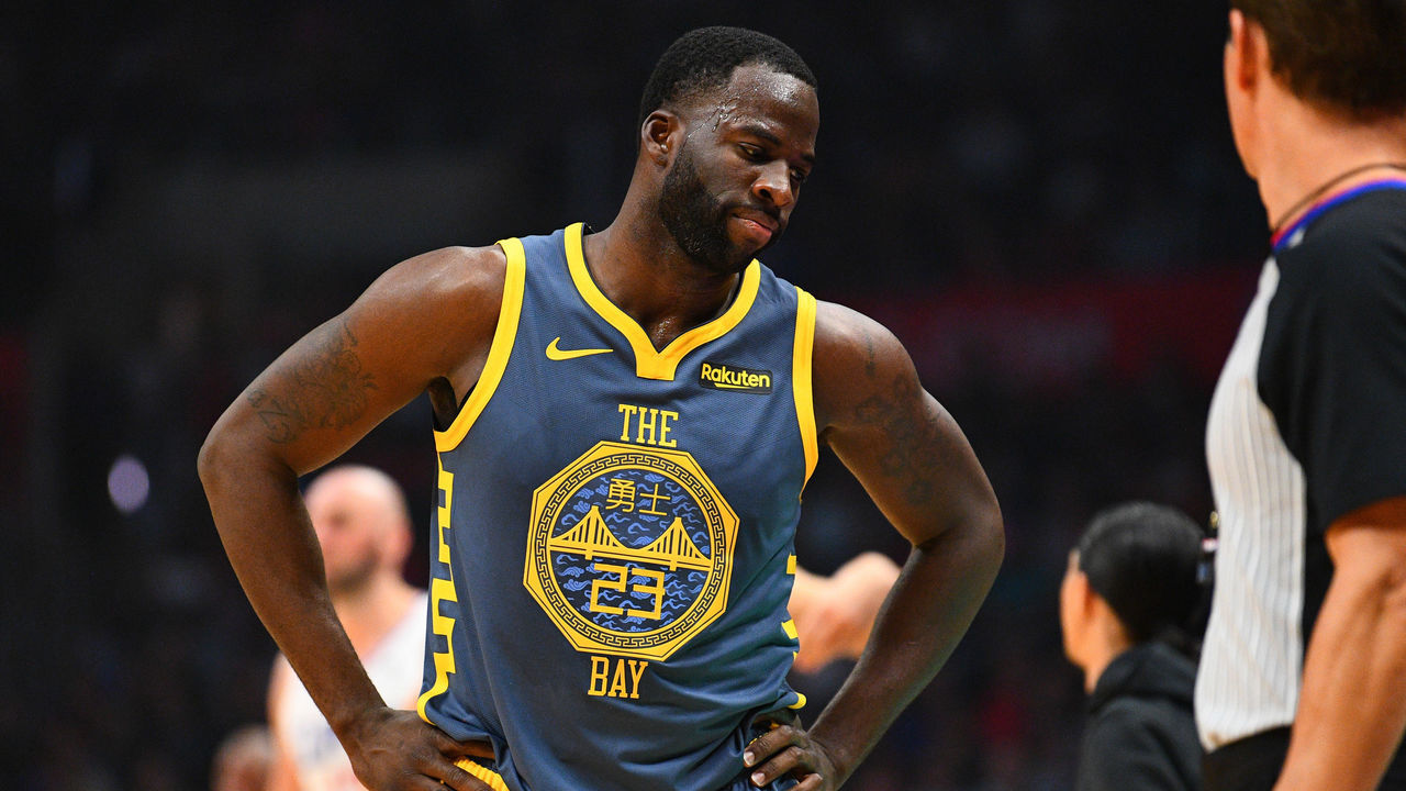 LOS ANGELES, CA - NOVEMBER 12: Golden State Warriors Forward Draymond Green (23) reacts to a call during a NBA game between the Golden State Warriors and the Los Angeles Clippers on November 12, 2018 at STAPLES Center in Los Angeles, CA.