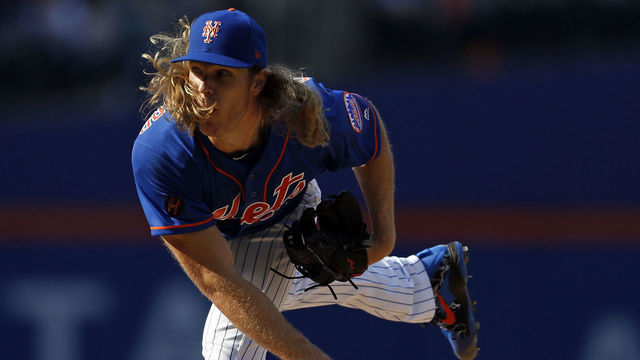 NEW YORK, NY - SEPTEMBER 30: Noah Syndergaard #34 of the New York Mets pitches during the third inning against the Miami Marlins at Citi Field on September 30, 2018 in the Flushing neighborhood of the Queens borough of New York City.