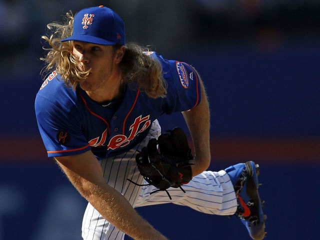 NEW YORK, NY - SEPTEMBER 30: Noah Syndergaard #34 of the New York Mets pitches during the third inning against the Miami Marlins at Citi Field on September 30, 2018 in the Flushing neighborhood of the Queens borough of New York City.