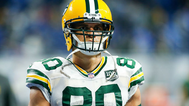 DETROIT, MI - OCTOBER 07: Green Bay Packers tight end Jimmy Graham (80) walks off of the field at the conclusion of a regular season game between the Green Bay Packers and the Detroit Lions on October 7, 2018 at Ford Field in Detroit, Michigan.