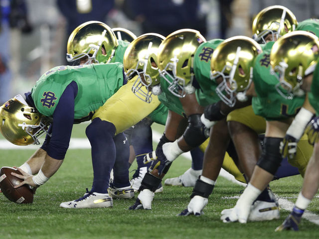 SOUTH BEND, IN - NOVEMBER 10: Notre Dame Fighting Irish face off at the line of scrimmage against the Florida State Seminoles during the game at Notre Dame Stadium on November 10, 2018 in South Bend, Indiana. Notre Dame won 42-13.
