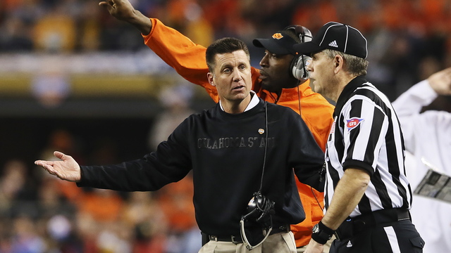 Gundy statement: 'Disappointed' in 10 officials who misapplied rules