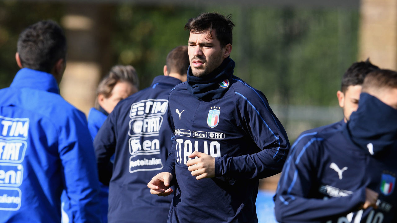 FLORENCE, ITALY - NOVEMBER 16: Alessio Romagnoli looks on during an Italy Training session at Centro Tecnico Federale di Coverciano on November 16, 2018 in Florence, Italy.