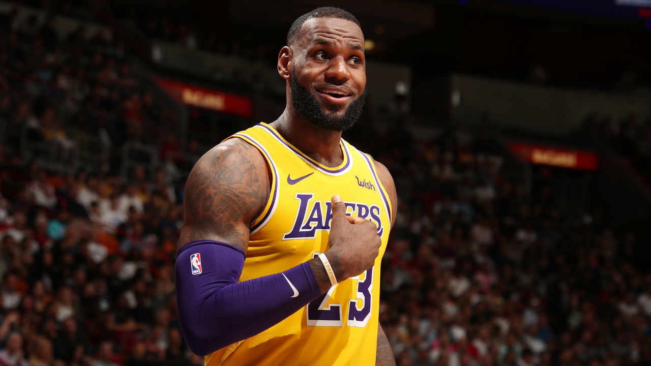 MIAMI, FL - NOVEMBER 18: LeBron James #23 of the Los Angeles Lakers looks on during the game against the Miami Heat on November 18, 2018 at American Airlines Arena in Miami, Florida. NOTE TO USER: User expressly acknowledges and agrees that, by downloading and or using this photograph, user is consenting to the terms and conditions of Getty Images License Agreement. Mandatory Copyright Notice: Copyright 2018 NBAE