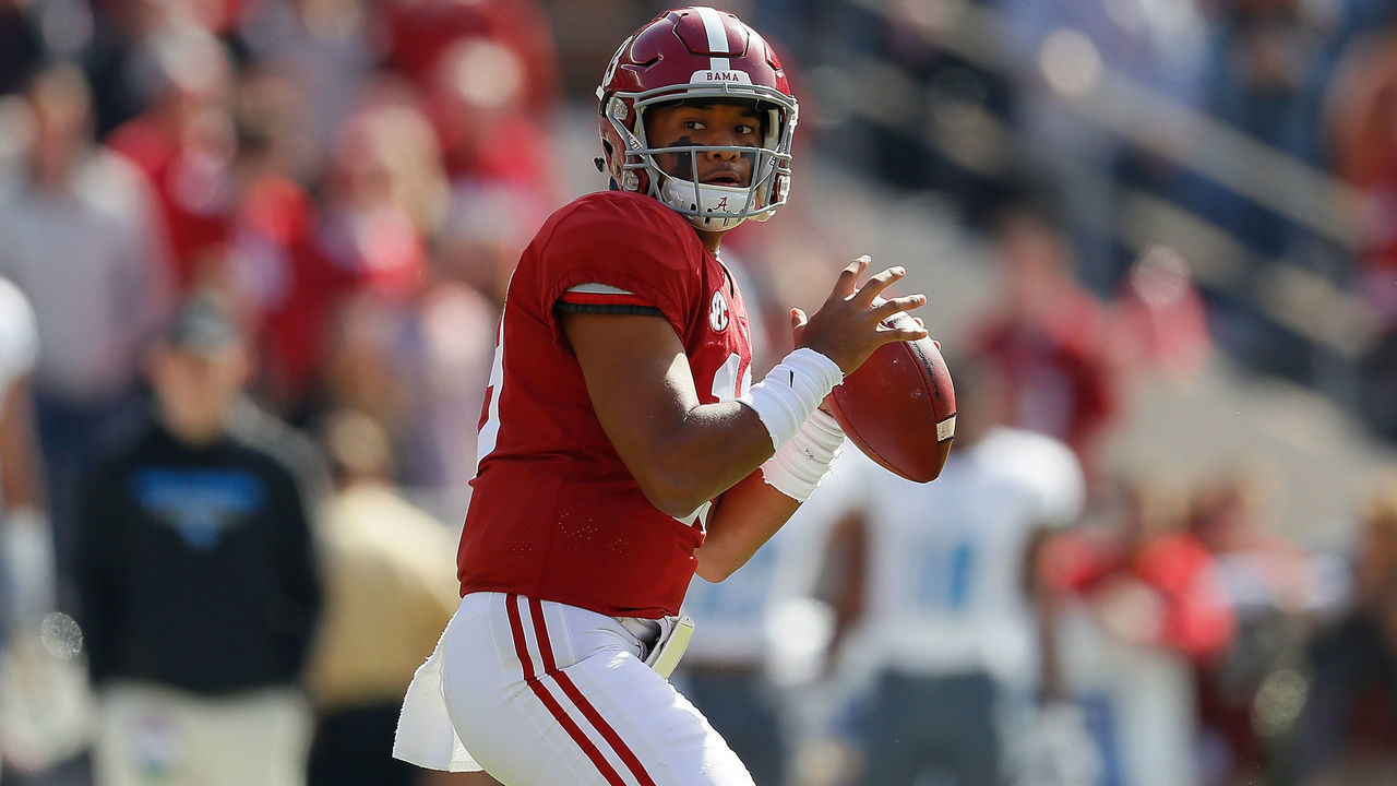 TUSCALOOSA, AL - NOVEMBER 17: Tua Tagovailoa #13 of the Alabama Crimson Tide looks to pass against the Citadel Bulldogs at Bryant-Denny Stadium on November 17, 2018 in Tuscaloosa, Alabama.