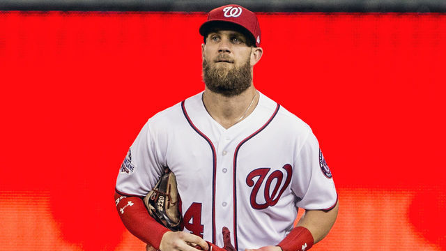 WASHINGTON, DC - SEPTEMBER 26: Washington Nationals right fielder Bryce Harper (34) returns to the dugout at the end of the seventh inning during a MLB game between the Washington Nationals and the Miami Marlins, on September 26, 2018, at Nationals Park, in Washington D.C.