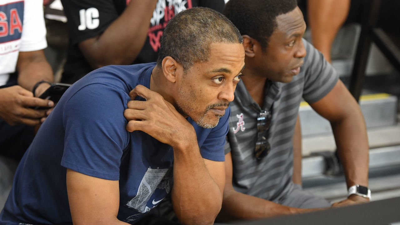 LAS VEGAS, NV - JULY 27: Rod Strickland attends USAB Minicamp at Mendenhall Center on the University of Nevada, Las Vegas campus on July 27, 2018 in Las Vegas, Nevada. NOTE TO USER: User expressly acknowledges and agrees that, by downloading and/or using this Photograph, user is consenting to the terms and conditions of the Getty Images License Agreement. Mandatory Copyright Notice: Copyright 2018 NBAE