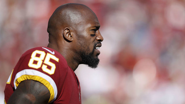 LANDOVER, MD - NOVEMBER 04: Vernon Davis #85 of the Washington Redskins looks on during the game against the Atlanta Falcons at FedEx Field on November 4, 2018 in Landover, Maryland. Atlanta won 38-14.