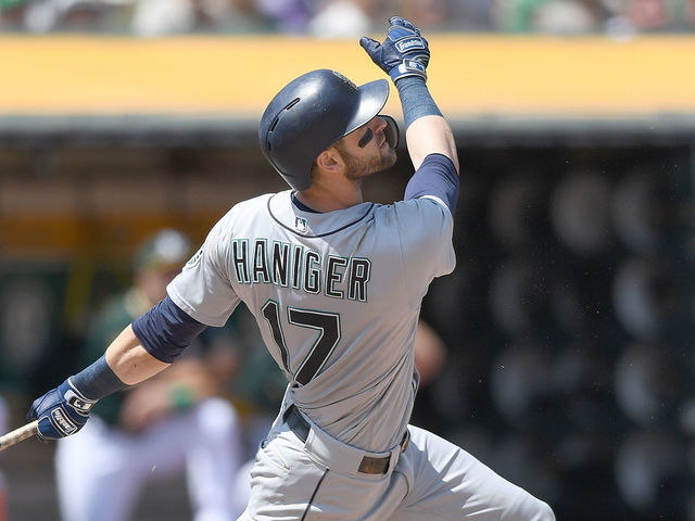 OAKLAND, CA - AUGUST 15: Mitch Haniger #17 of the Seattle Mariners bats against the Oakland Athletics in the top of the eighth inning at Oakland Alameda Coliseum on August 15, 2018 in Oakland, California.