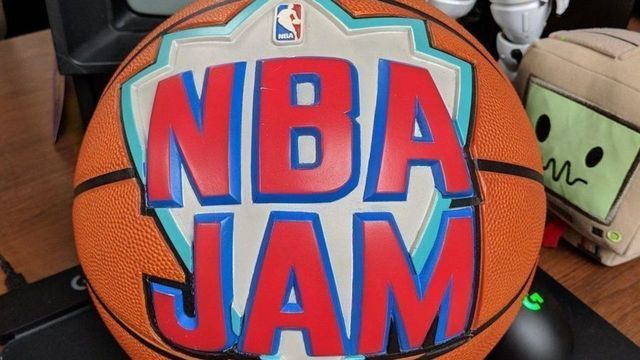 Basketball from NBA Jam cover sold at auction
