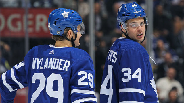 TORONTO, ON - APRIL 2: William Nylander #29 and Auston Matthews #34 of the Toronto Maple Leafs chat during a timeout against the Buffalo Sabres during an NHL game at the Air Canada Centre on April 2, 2018 in Toronto, Ontario, Canada. The Maple Leafs defeated the Sabres 5-2. *** Local Caption *** William Nylander; Auston Matthews
