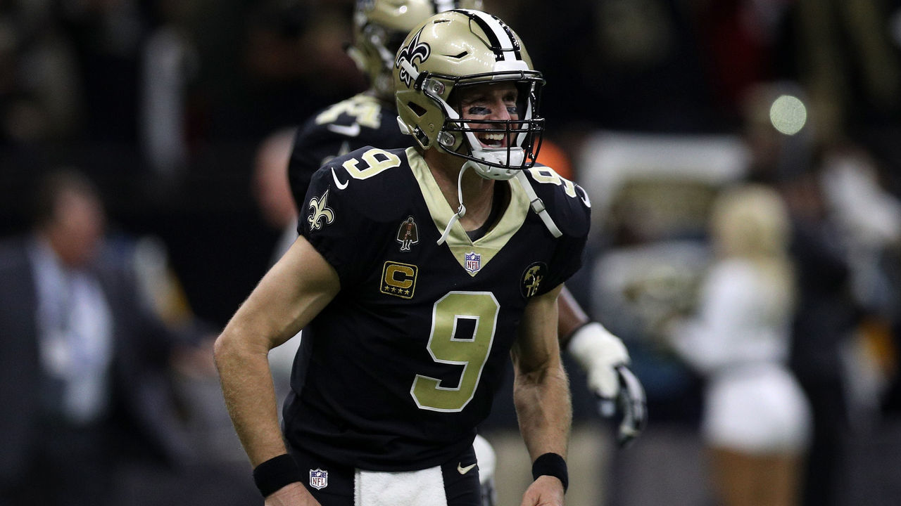 NEW ORLEANS, LA - NOVEMBER 22: Drew Brees #9 of the New Orleans Saints reacts against the Atlanta Falcons at the Mercedes-Benz Superdome on November 22, 2018 in New Orleans, Louisiana.