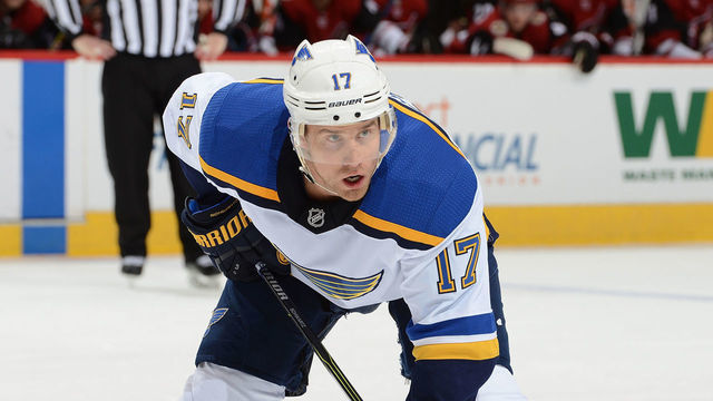 GLENDALE, AZ - MARCH 31: Jaden Schwartz #17 of the St Louis Blues gets ready during a faceoff against the Arizona Coyotes at Gila River Arena on March 31, 2018 in Glendale, Arizona.