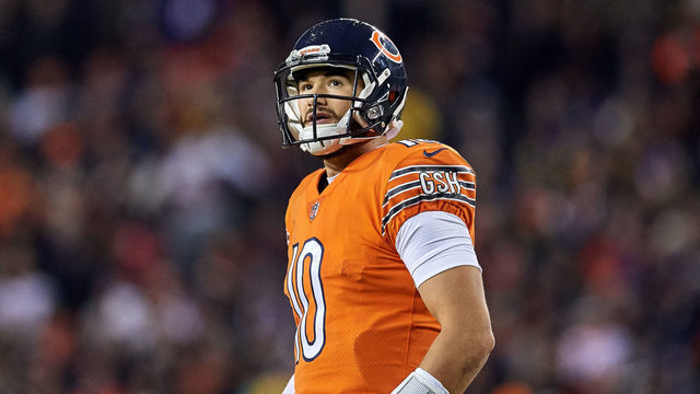 CHICAGO, IL - NOVEMBER 18: Chicago Bears quarterback Mitchell Trubisky (10) battles in action during a NFL game between the Chicago Bears and the Minnesota Vikings on November 18, 2018 at Soldier Field, in Chicago, Illinois.