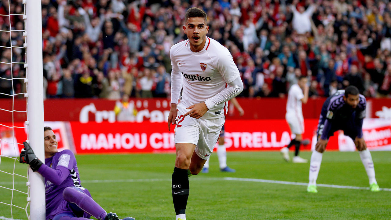 SEVILLA, SPAIN - NOVEMBER 25: Andre Silva of Sevilla FC celebrates 1-0 during the La Liga Santander match between Sevilla v Real Valladolid at the Estadio Ramon Sanchez Pizjuan on November 25, 2018 in Sevilla Spain