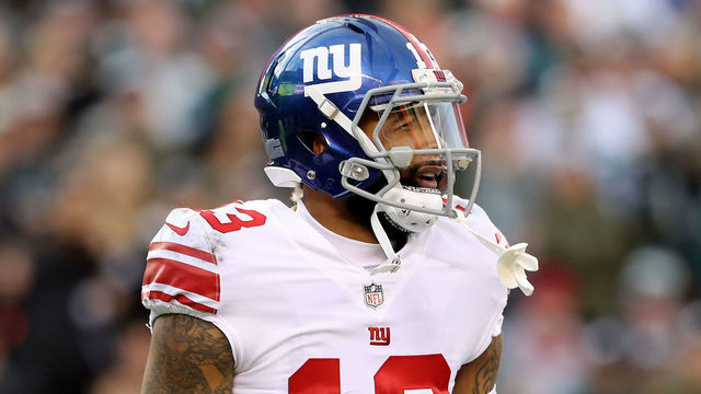 PHILADELPHIA, PENNSYLVANIA - NOVEMBER 25: Odell Beckham #13 of the New York Giants reacts after he thought a pass interference call should have been made against Cre'von LeBlanc #34 of the Philadelphia Eagles in the fourth quarter at Lincoln Financial Field on November 25, 2018 in Philadelphia, Pennsylvania.