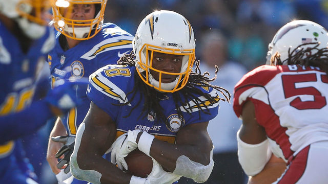 CARSON, CA - NOVEMBER 25: Running back Melvin Gordon #28 of the Los Angeles Chargers makes a run play in the second quarter against the Arizona Cardinals at StubHub Center on November 25, 2018 in Carson, California.