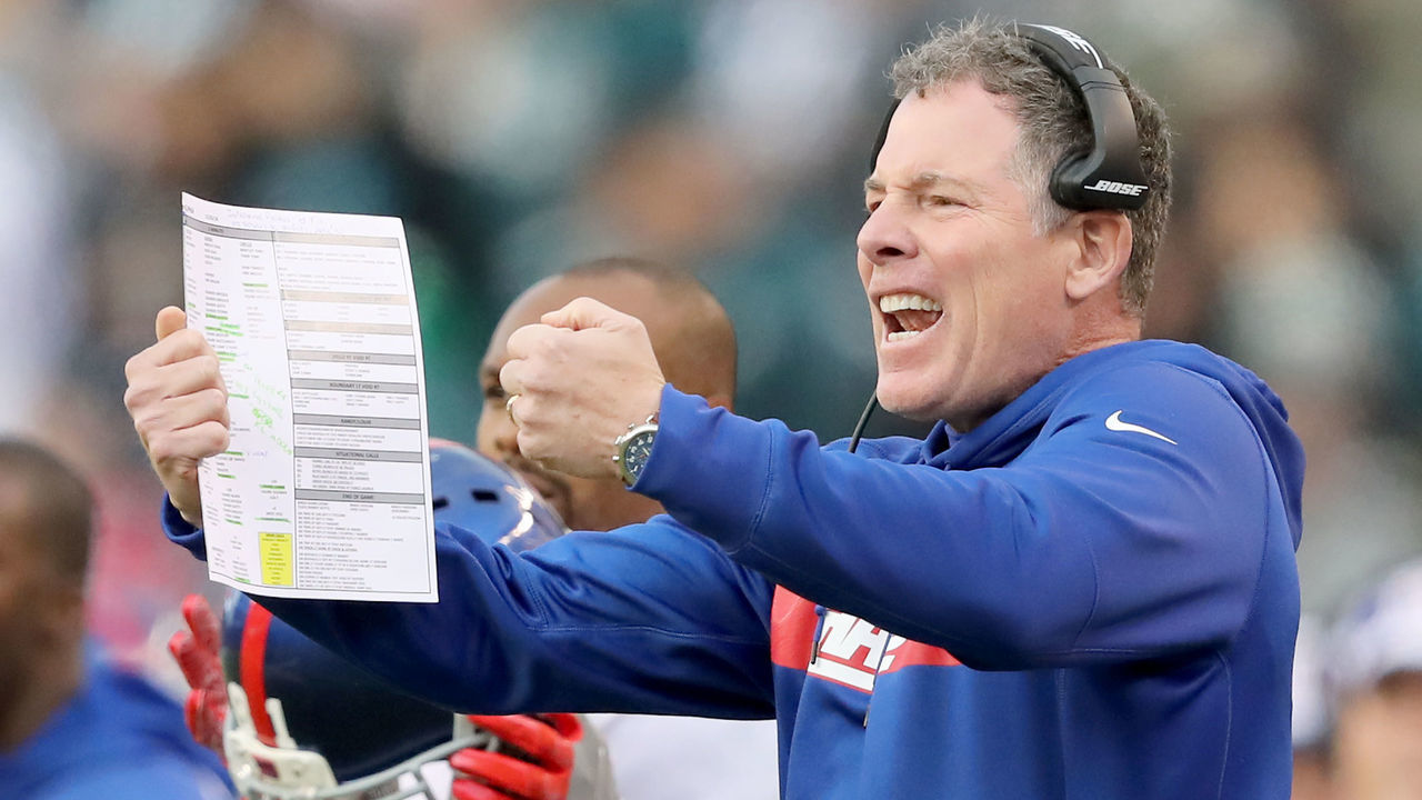 PHILADELPHIA, PENNSYLVANIA - NOVEMBER 25: Head coach Pat Shurmur of the New York Giants reacts after there is no penalty call against Cre'von LeBlanc #34 of the Philadelphia Eagles in the fourth quarter at Lincoln Financial Field on November 25, 2018 in Philadelphia, Pennsylvania.