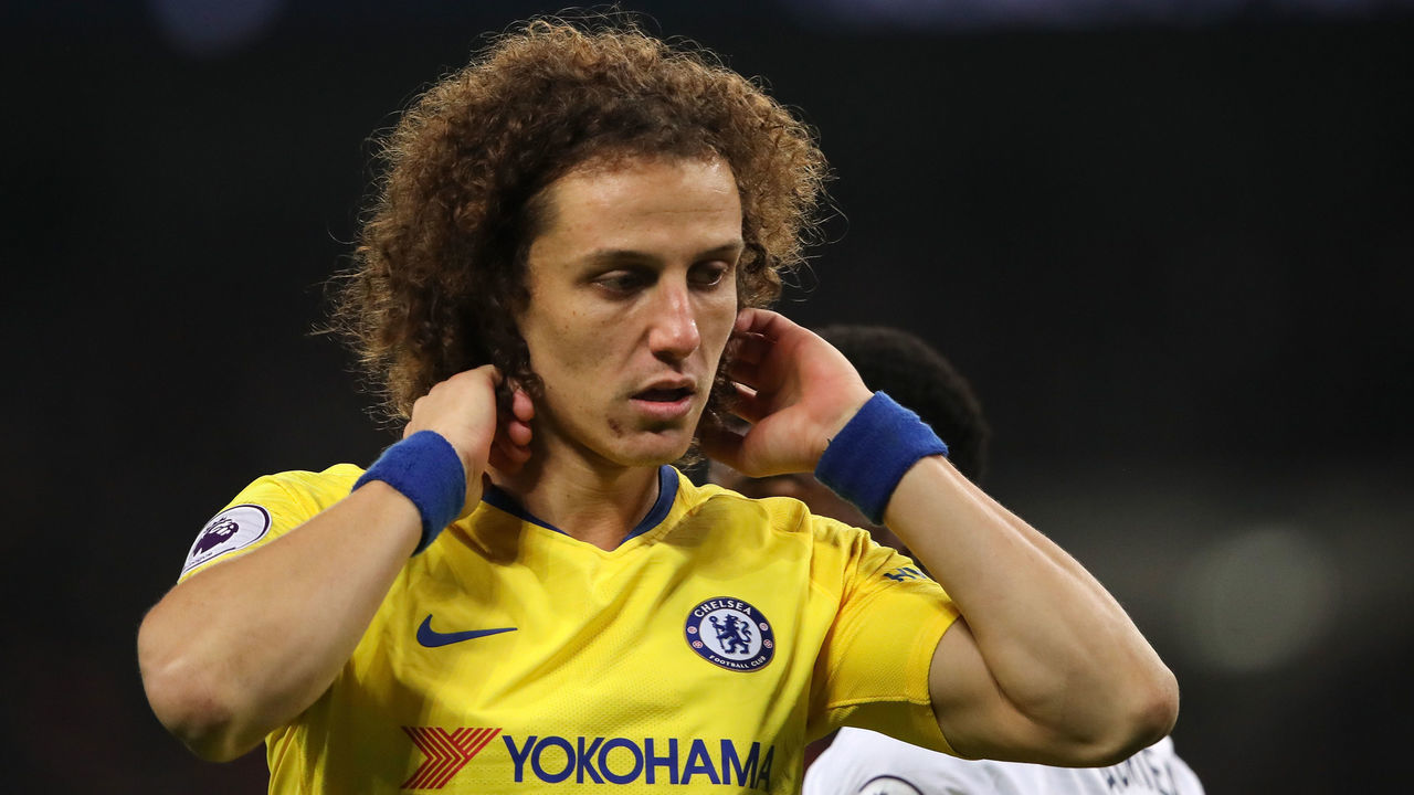 LONDON, ENGLAND - NOVEMBER 24: David Luiz of Chelsea during the Premier League match between Tottenham Hotspur and Chelsea FC at Tottenham Hotspur Stadium on November 24, 2018 in London, United Kingdom.