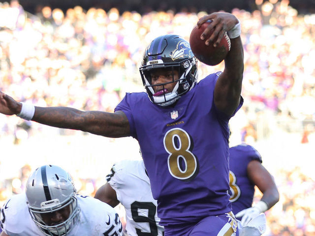 Michael Vick advises run-happy Lamar Jackson to 'proceed with caution' | theScore.com