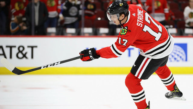 CHICAGO, ILLINOIS - NOVEMBER 27: Dylan Strome #17 of the Chicago Blackhawks skates during warm-ups before a game against the Vegas Golden Knights at the United Center on November 27, 2018 in Chicago, Illinois.