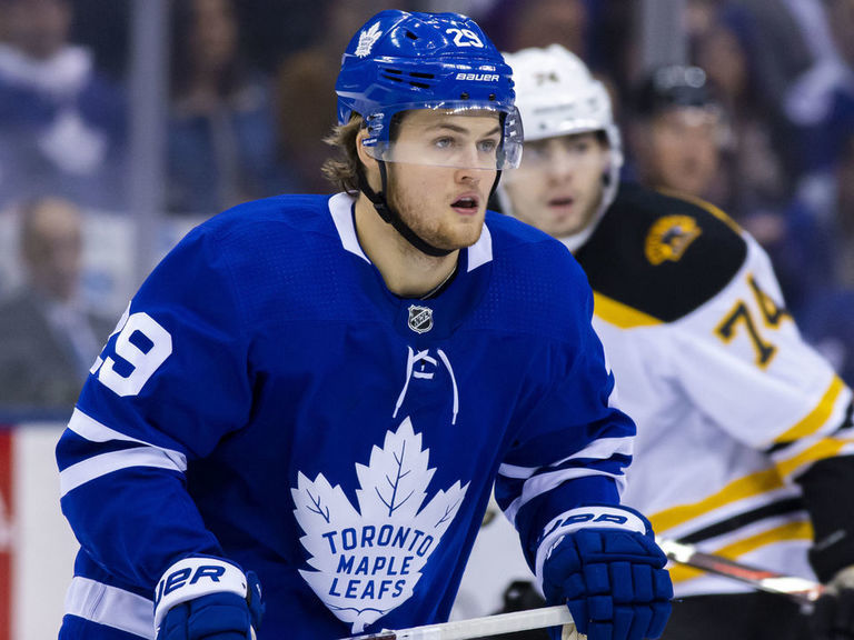 Report: Leafs still intend to sign Nylander, asking teams for trade ...