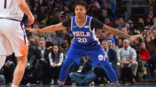 PHILADELPHIA, PA - NOVEMBER 19: Markelle Fultz #20 of the Philadelphia 76ers defends against the Phoenix Suns on November 19, 2018 at the Wells Fargo Center in Philadelphia, Pennsylvania NOTE TO USER: User expressly acknowledges and agrees that, by downloading and/or using this Photograph, user is consenting to the terms and conditions of the Getty Images License Agreement. Mandatory Copyright Notice: Copyright 2018 NBAE