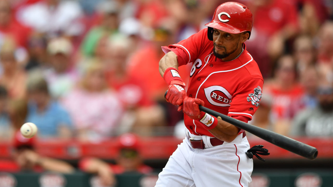 CINCINNATI, OH - JUNE 23: Billy Hamilton #6 of the Cincinnati Reds bats against the Chicago Cubs at Great American Ball Park on June 23, 2018 in Cincinnati, Ohio.