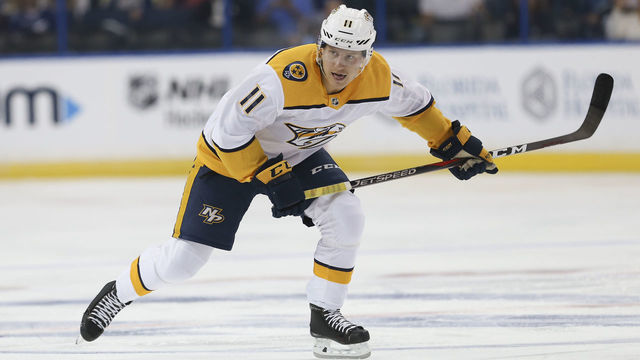 TAMPA, FL - SEPTEMBER 22: Nashville Predators right wing Eeli Tolvanen (11) skates in the first period of the NHL preseason game between the Nashville Predators and Tampa Bay Lightning on September 22, 2018, at Amalie Arena in Tampa, FL.