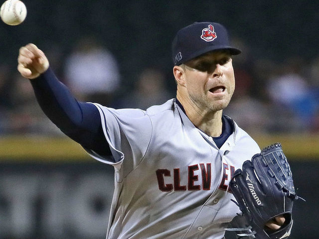 Seattle Mariners: To pursue or not pursue Corey Kluber in the offseason