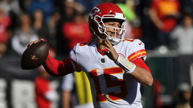 OAKLAND, CA - DECEMBER 02: Patrick Mahomes #15 of the Kansas City Chiefs looks to pass against the Oakland Raiders during their NFL game at Oakland-Alameda County Coliseum on December 2, 2018 in Oakland, California.