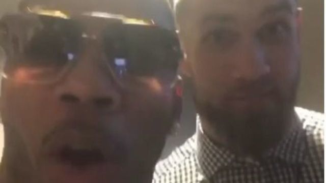 Watch: Rapper Nelly offers to negotiate with Harper for Cardinals