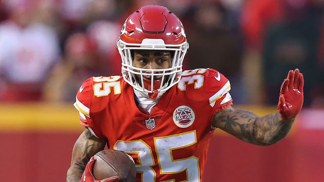 KANSAS CITY, MO - JANUARY 06: Kansas City Chiefs running back Charcandrick West (35) runs with the ball with less than a minute left in the second quarter of the AFC Wild Card game between the Tennessee Titans and Kansas City Chiefs on January 6, 2018 at Arrowhead Stadium in Kansas City, MO.