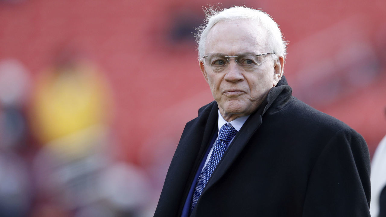 LANDOVER, MD - OCTOBER 21: Dallas Cowboys owner Jerry Jones looks on before the game against the Washington Redskins at FedExField on October 21, 2018 in Landover, Maryland. The Redskins won 20-17.