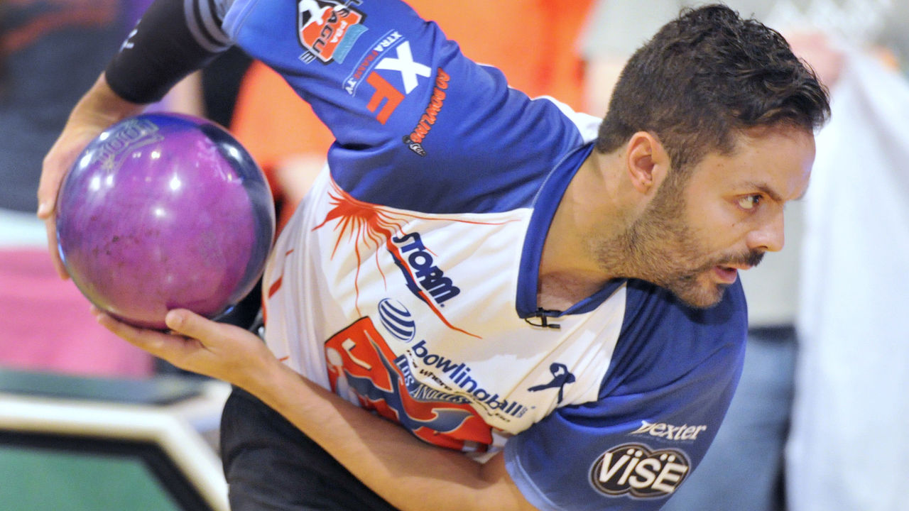 Tillman hosting Pro Bowler bowling benefit