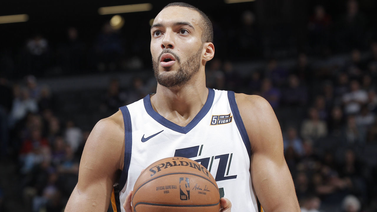 SACRAMENTO, CA - NOVEMBER 25: Rudy Gobert #27 of the Utah Jazz attempts a free-throw shot against the Sacramento Kings on November 25, 2018 at Golden 1 Center in Sacramento, California. NOTE TO USER: User expressly acknowledges and agrees that, by downloading and or using this photograph, User is consenting to the terms and conditions of the Getty Images Agreement. Mandatory Copyright Notice: Copyright 2018 NBAE