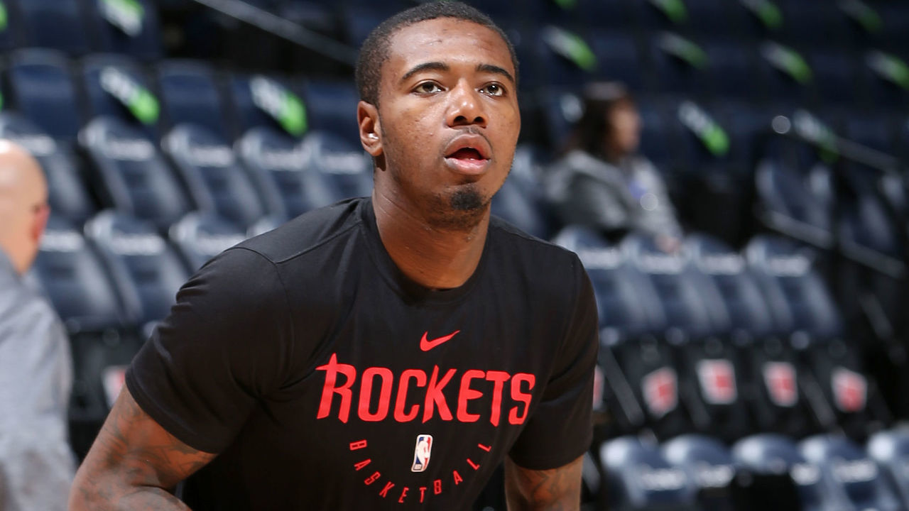 MINNEAPOLIS, MN - DECEMBER 3: Gary Clark #6 of the Houston Rockets shoots the ball during warm-ups before the game against the Minnesota Timberwolves on December 3, 2018 at Target Center in Minneapolis, Minnesota. Mandatory Copyright Notice: Copyright 2018 NBAE