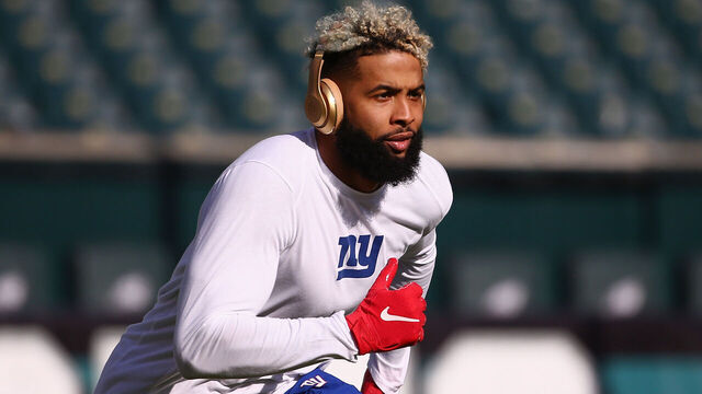 PHILADELPHIA, PA - NOVEMBER 25: Wide receiver Odell Beckham #13 of the New York Giants warms up before taking on the Philadelphia Eagles at Lincoln Financial Field on November 25, 2018 in Philadelphia, Pennsylvania.