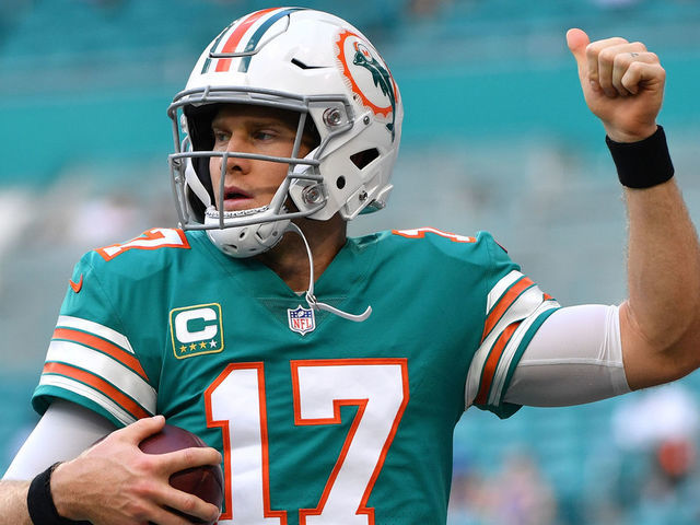 Dolphins Trade Ryan Tannehill To Titans