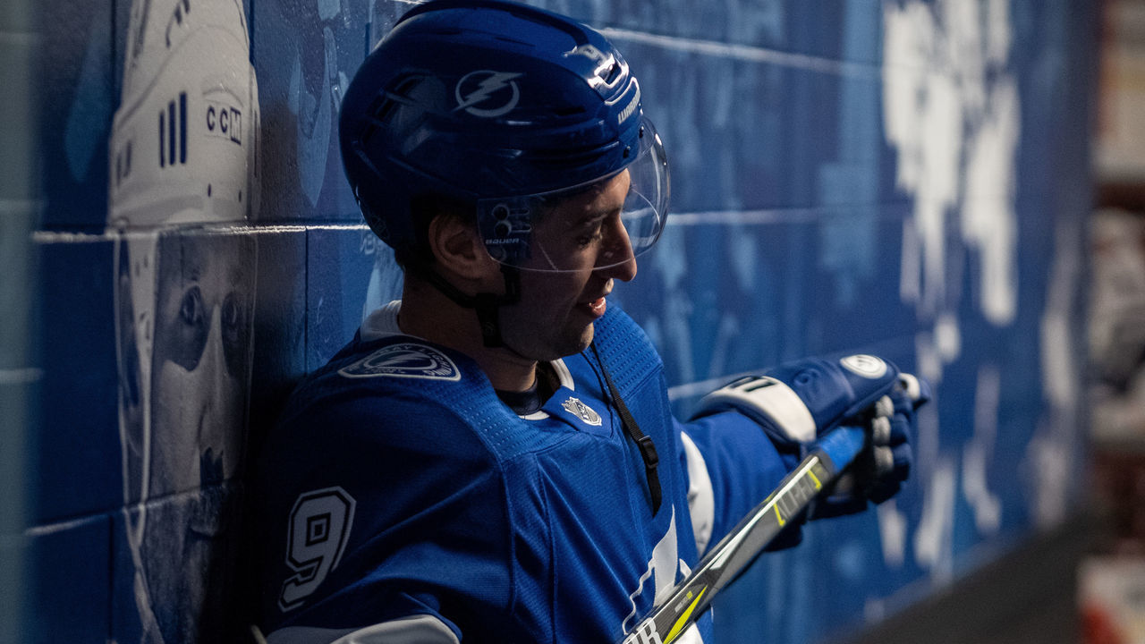TAMPA, FL - DECEMBER 6: Tyler Johnson #9 of the Tampa Bay Lightning gets ready for the game against the Boston Bruins at Amalie Arena on December 6, 2018 in Tampa, Florida.