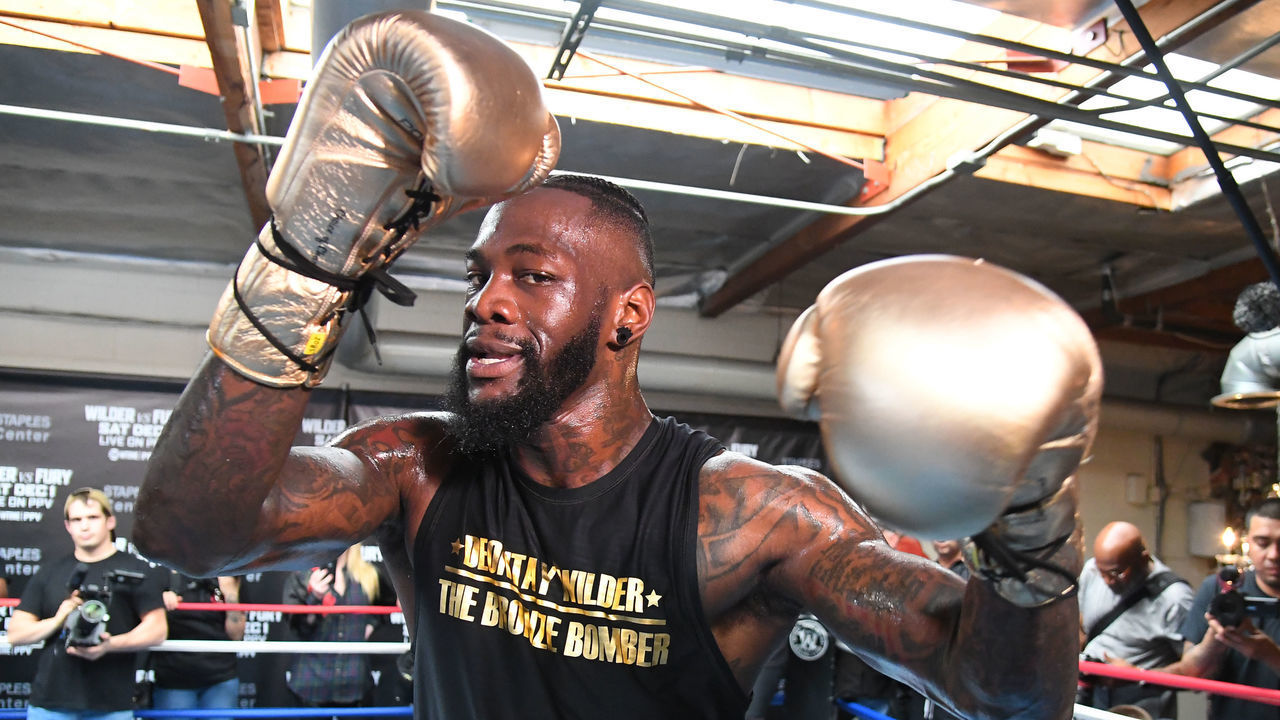 SANTA MONICA, CALIFORNIA - NOVEMBER 05: WBC Heavyweight Champion Deontay Wilder works out for the media at Churchill Boxing Club on November 05, 2018 in Santa Monica, California.