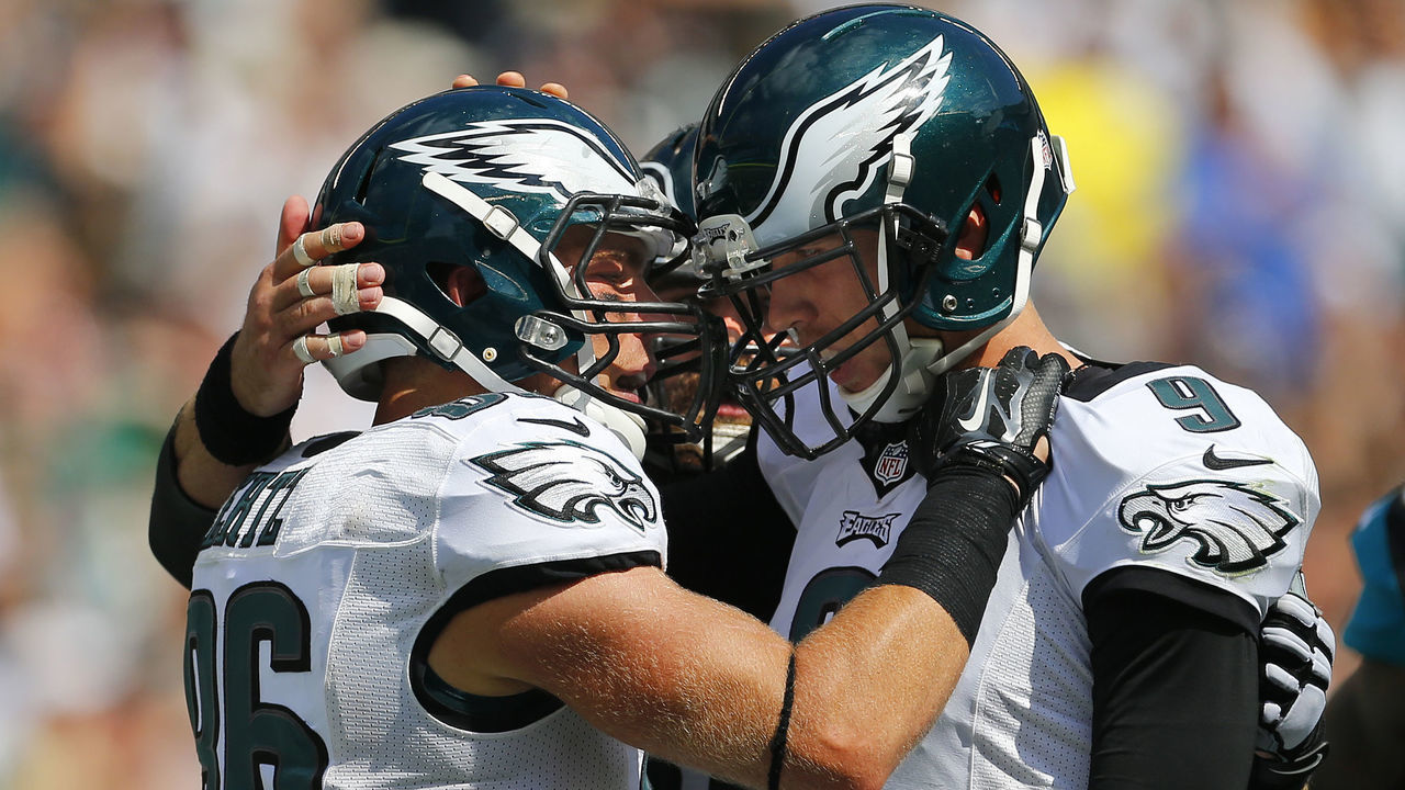 PHILADELPHIA, PA - SEPTEMBER 07: Zach Ertz #86 of the Philadelphia Eagles celebrates with quarterback Nick Foles #9 after catching a 25-yard touchdown pass against the Jacksonville Jaguars during the third quarter of a NFL game at Lincoln Financial Field on September 7, 2014 in Philadelphia, Pennsylvania. The Eagles defeated the Jaguars 34-17.