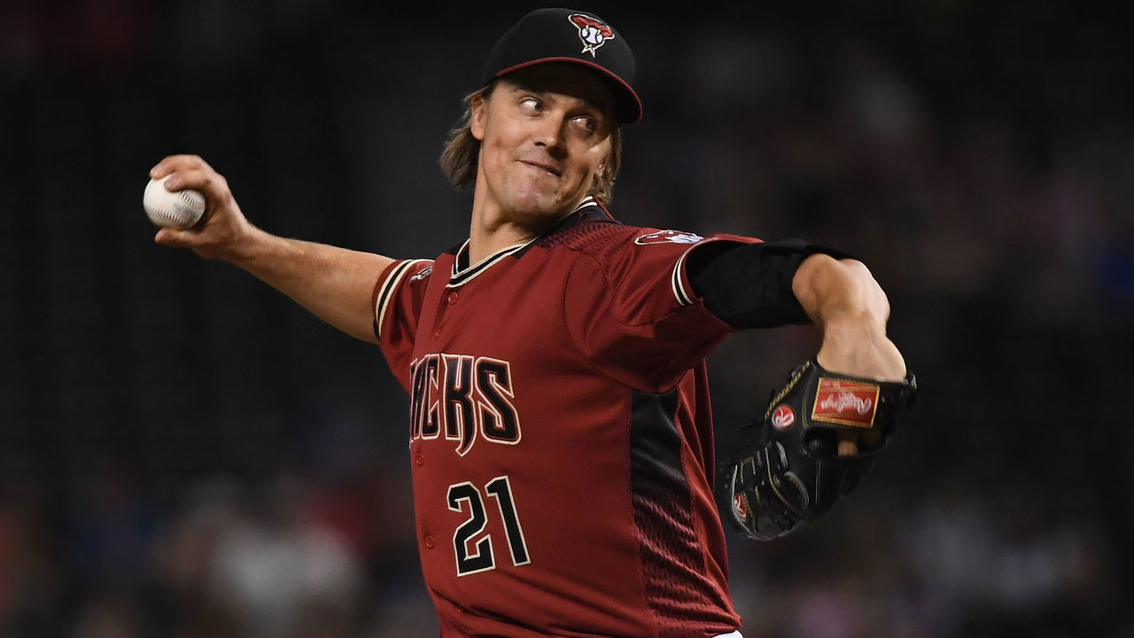 PHOENIX, AZ - JULY 08: Zack Greinke #21 of the Arizona Diamondbacks delivers a pitch against the San Diego Padres at Chase Field on July 8, 2018 in Phoenix, Arizona.