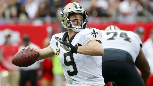 TAMPA, FL - DEC 09: Drew Brees (9) of the Saints looks to pass during the regular season game between the New Orleans Saints and the Tampa Bay Buccaneers on December 09, 2018 at Raymond James Stadium in Tampa, Florida.