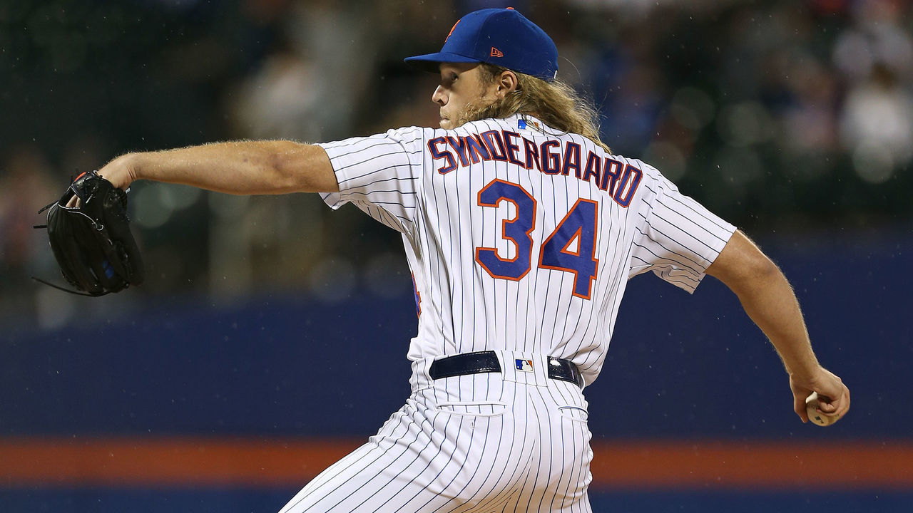NEW YORK, NY - SEPTEMBER 08: Pitcher Noah Syndergaard #34 of the New York Mets in action against the Philadelphia Phillies during a game at Citi Field on September 8, 2018 in the Flushing neighborhood of the Queens borough of New York City.