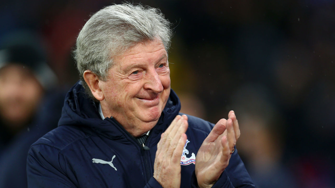 LONDON, ENGLAND - DECEMBER 15: Roy Hodgson, Manager of Crystal Palace acknowledges the fans prior to the Premier League match between Crystal Palace and Leicester City at Selhurst Park on December 15, 2018 in London, United Kingdom.